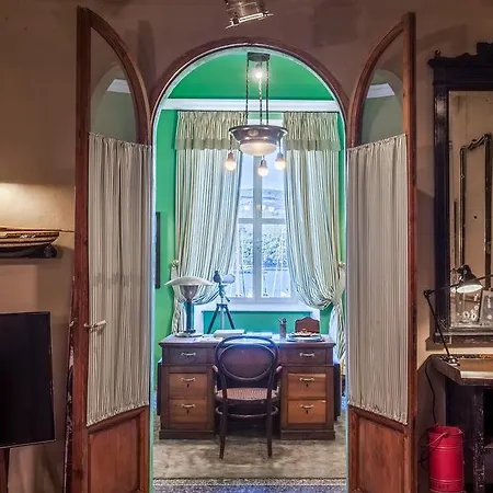 Apartment Vintage