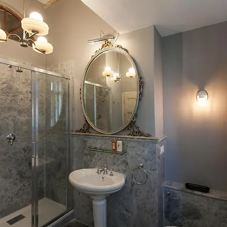 Apartment Vintage